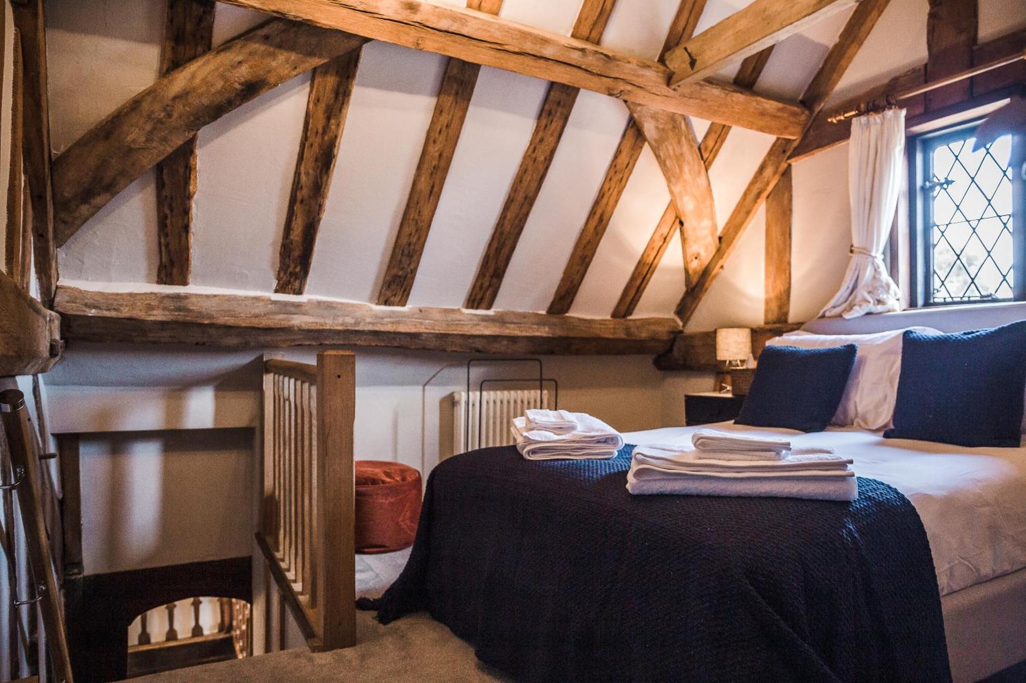 Villa Taylour House - Edenbridge, Sleeps 10, Historic, Unique Yet Modern Exterior foto